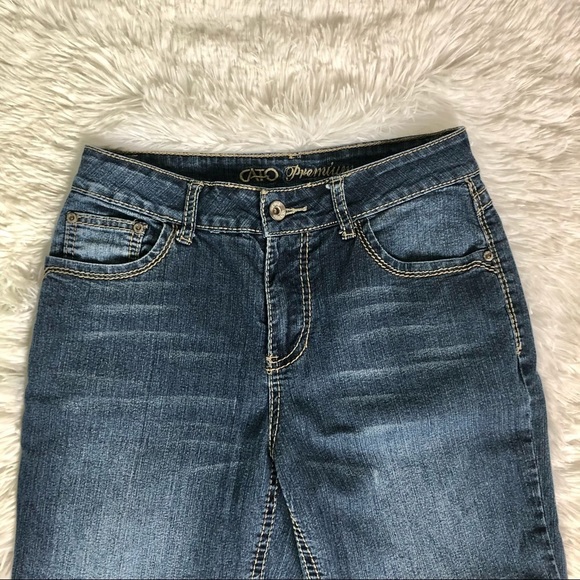 Cato Cropped Jeans Sz 4 Embroidered Pockets - Picture 5 of 7